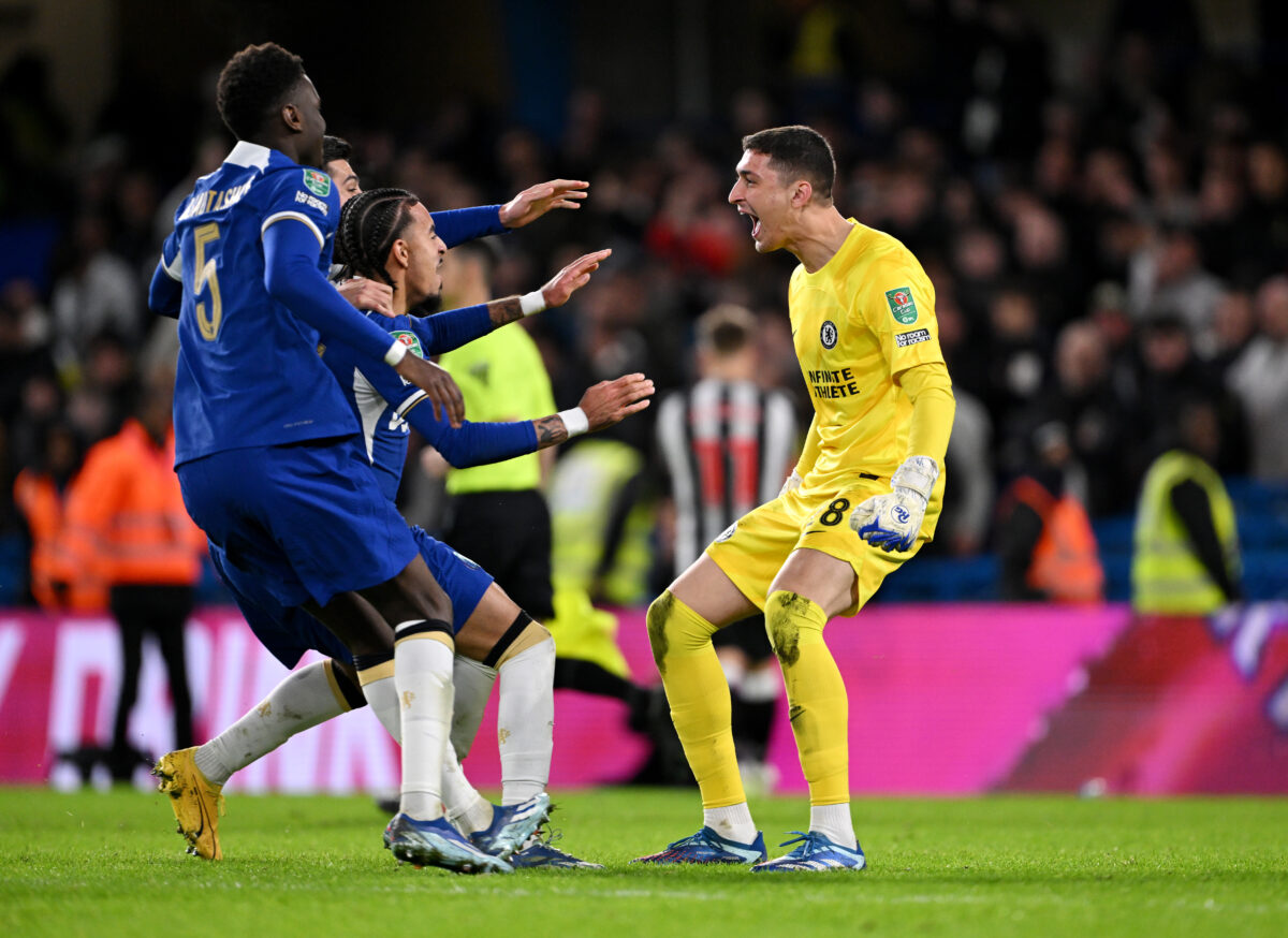 Chelsea players celebrate after beating Newcastle on penalties in Carabao Cup. (Photo by Mike Hewitt/Getty Images)