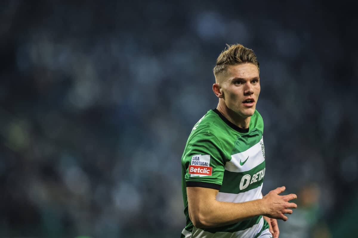 Sporting CP willing to sell Chelsea target Viktor Gyokeres for a lower price.  (Photo by PATRICIA DE MELO MOREIRA/AFP via Getty Images)