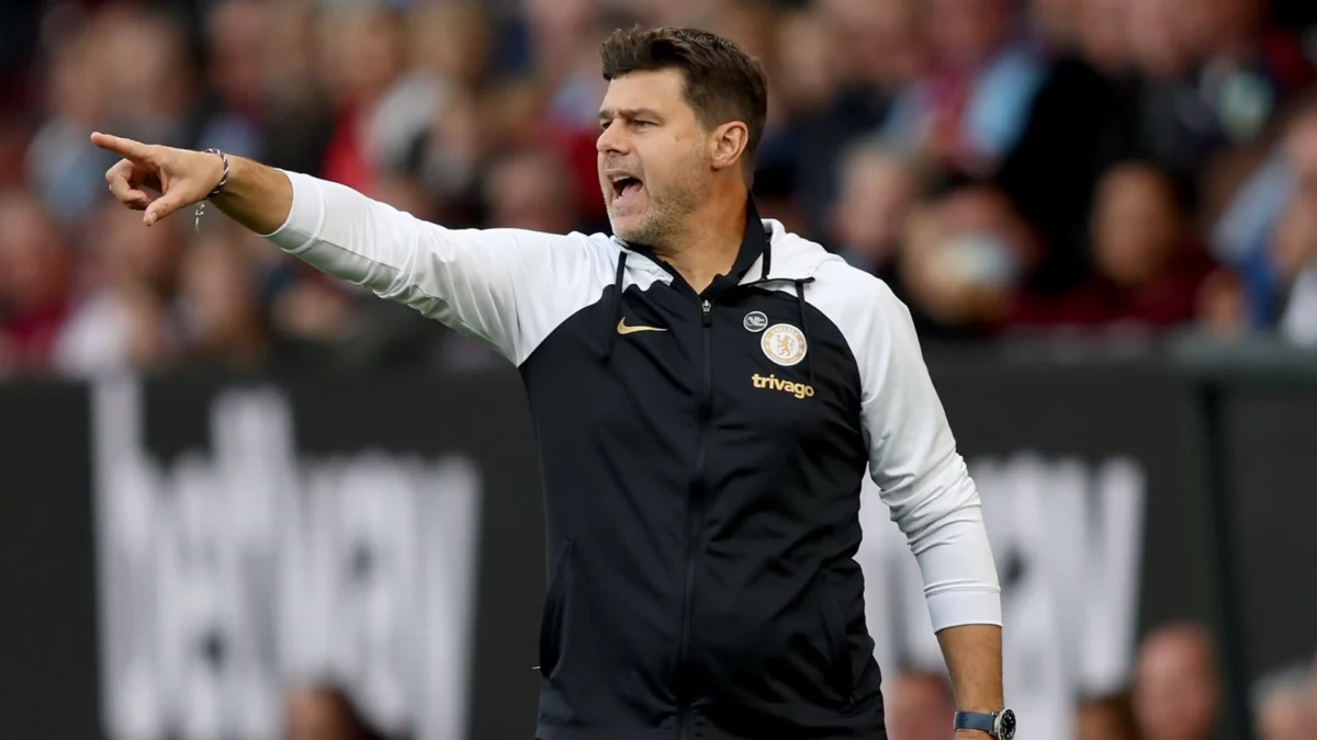 Mauricio Pochettino was jeered after 2-2 draw with Brentford.