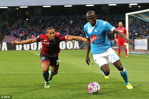 Transfer News: Chelsea are closing in on Napoli star Kalidou Koulibaly.