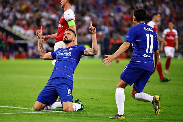 Olivier Giroud will consider his Chelsea future in January
