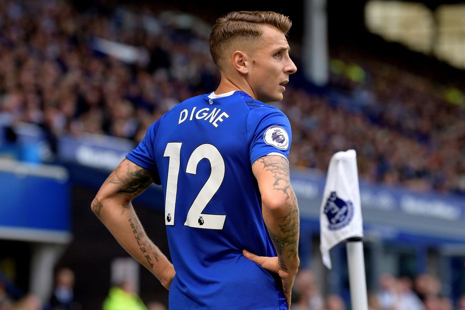 Transfer Update: Chelsea are interested in signing Lucas Digne from Everton.