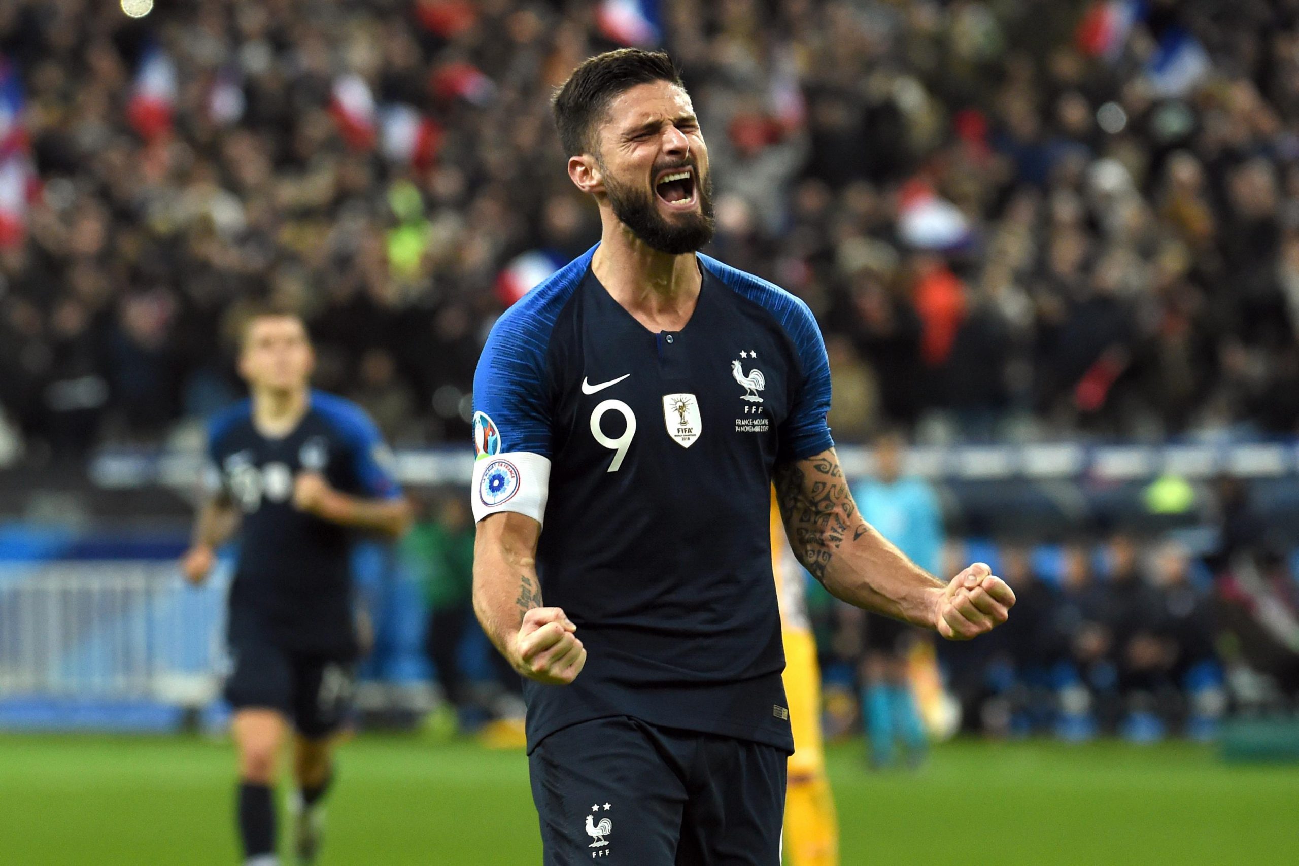 West Ham United are keeping tabs on Chelsea striker Olivier Giroud heading into the January transfer window.