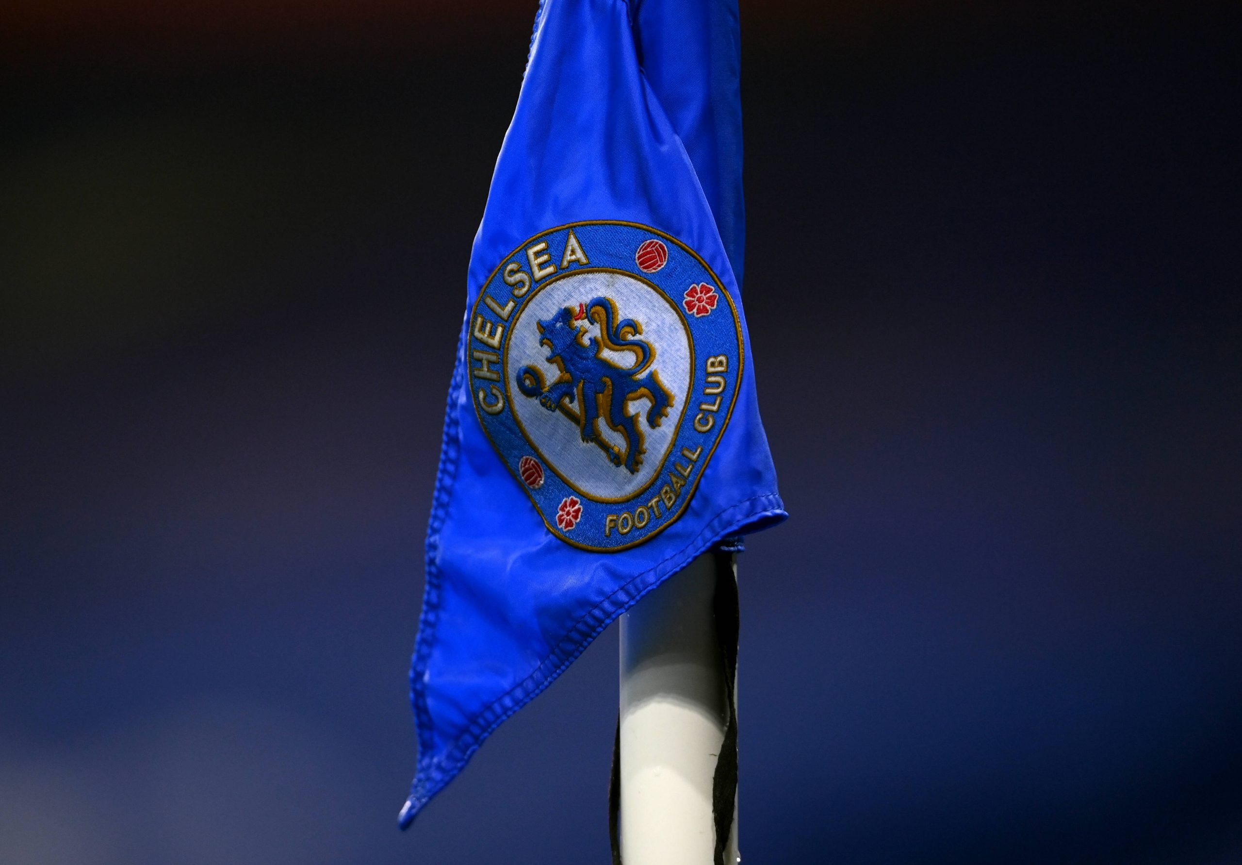 Chelsea keen to retain goalkeeping coach Ben Roberts.
