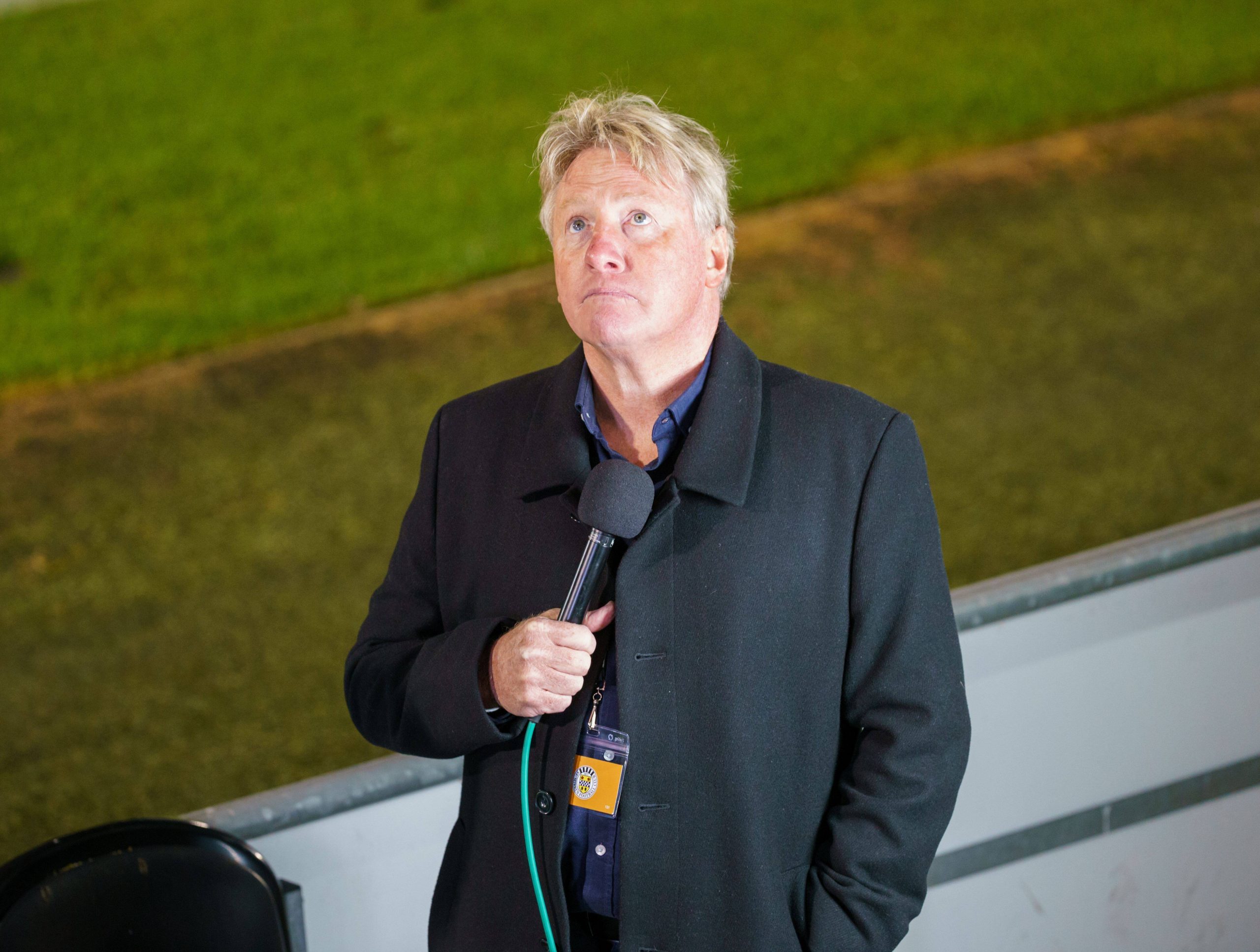 Frank McAvennie advises Chelsea to copy the Liverpool transfer approach.