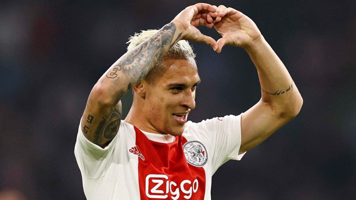 Manchester United could join Chelsea in the pursuit of Ajax Amsterdam star Antony.