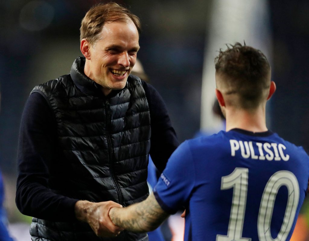 Thomas Tuchel with Christian Pulisic of Chelsea. (Photo by MANU FERNANDEZ/POOL/AFP via Getty Images)
