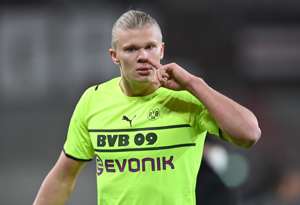 Chelsea transfer target Erling Haaland reaches agreement to join Manchester City in the summer.