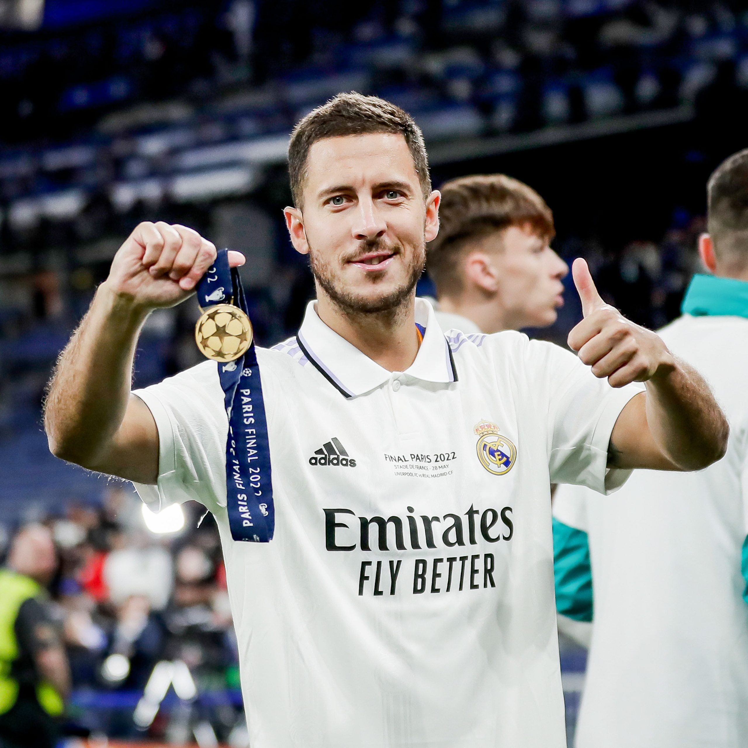 Eden Hazard with the Champions League winners medal. (Credit: Twitter)
