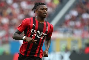 Chelsea handed Rafael Leao blow as AC Milan step up contract talks.