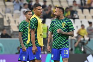 Fabrizio Romano clears the about long-term Chelsea target Neymar's contract situation at Al-Hilal