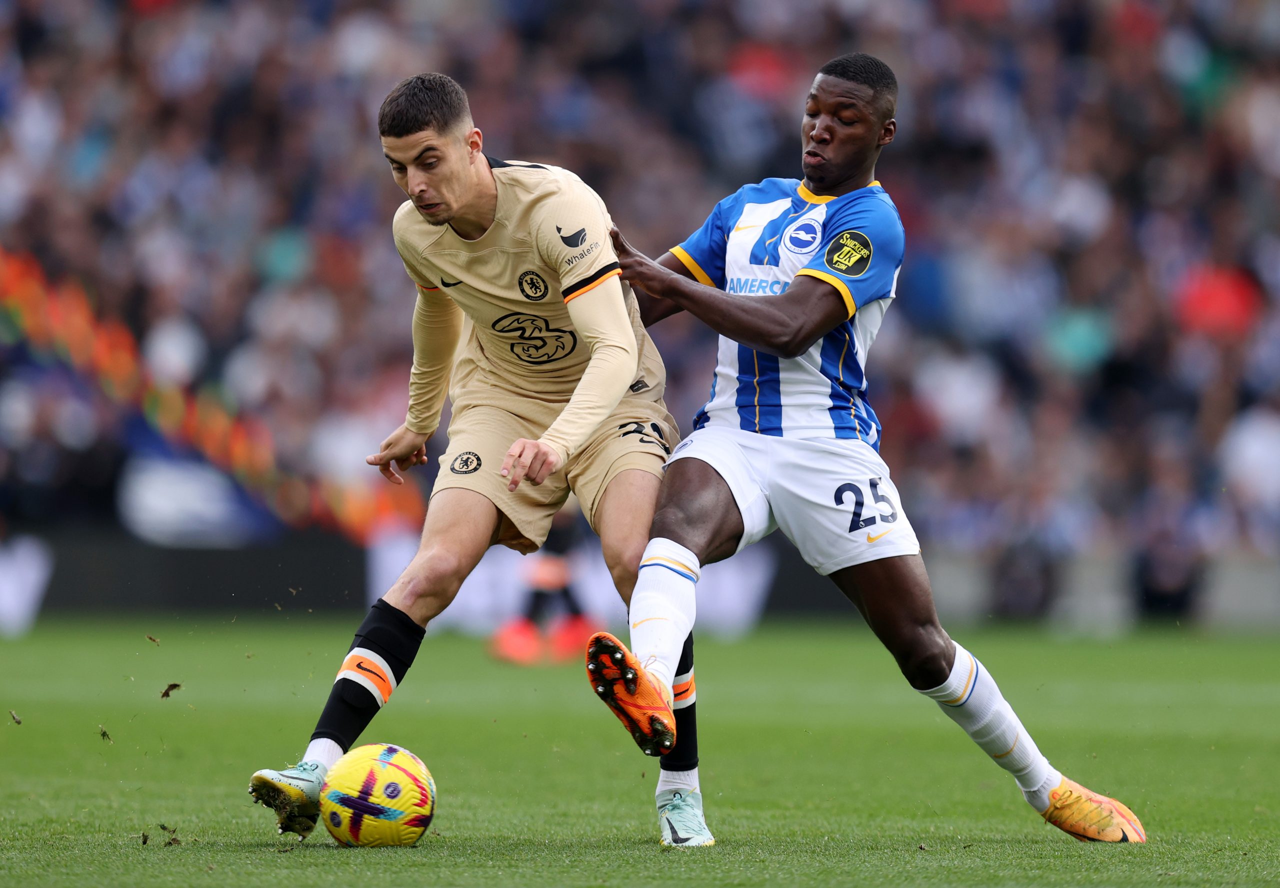 Real Madrid eyeing Chelsea target Moises Caicedo as Luka Modric's replacement.