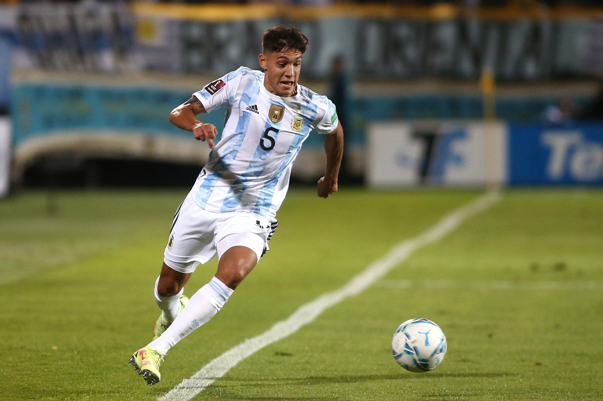 Chelsea sent scouts to watch Argentine fullback Nahuel Molina.