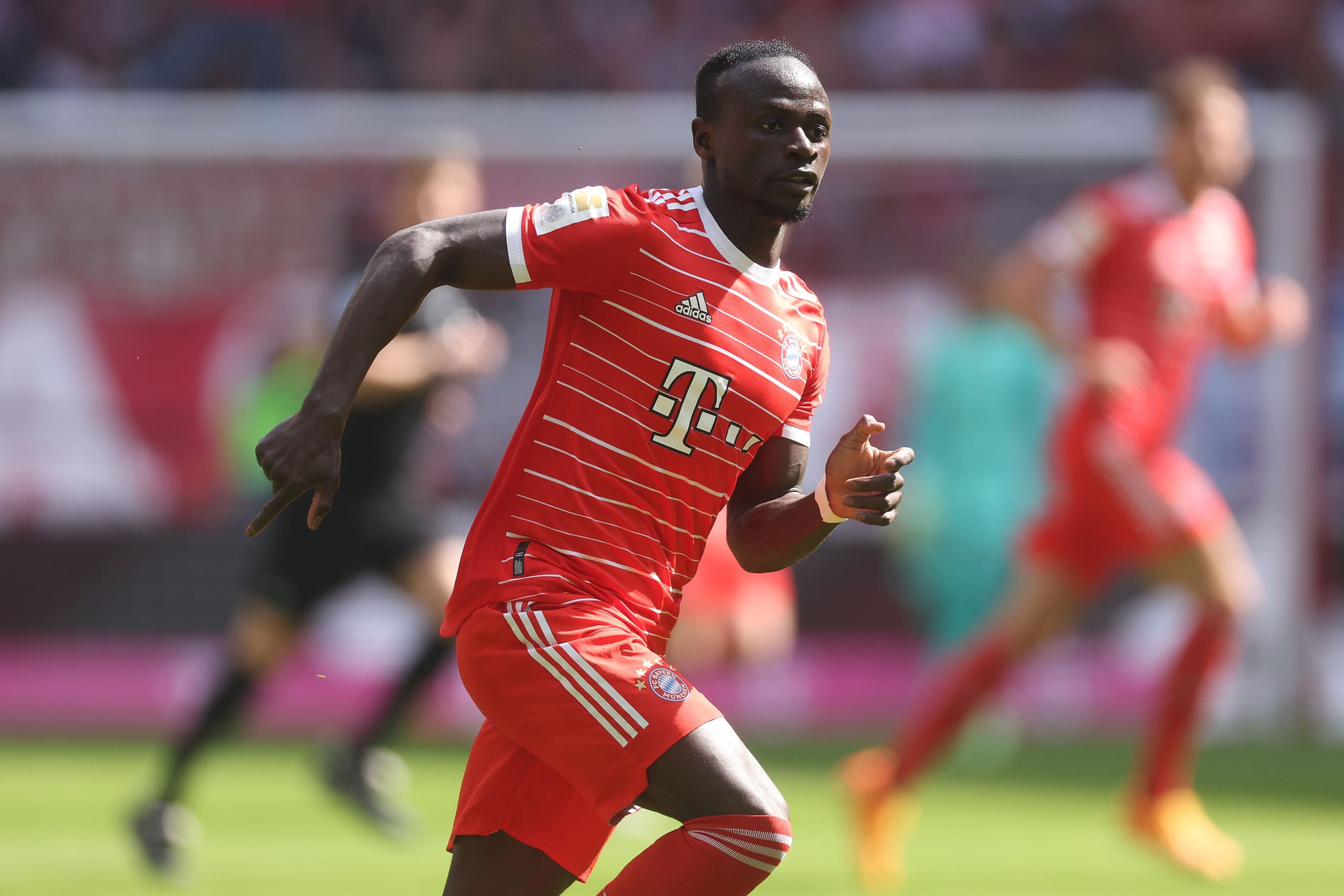 Sadio Mane is keen to remain at Bayern Munich despite interest from Chelsea.