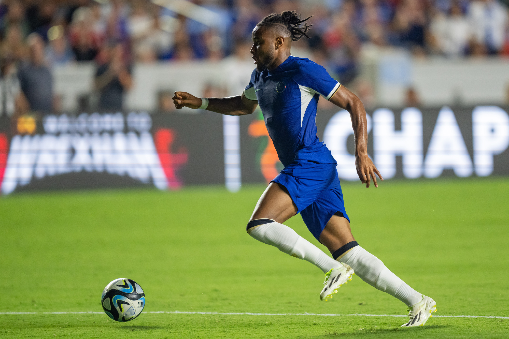 Ed Hodge, the personal trainer of Trevoh Chalobah brands the Chelsea injury situation a mess.